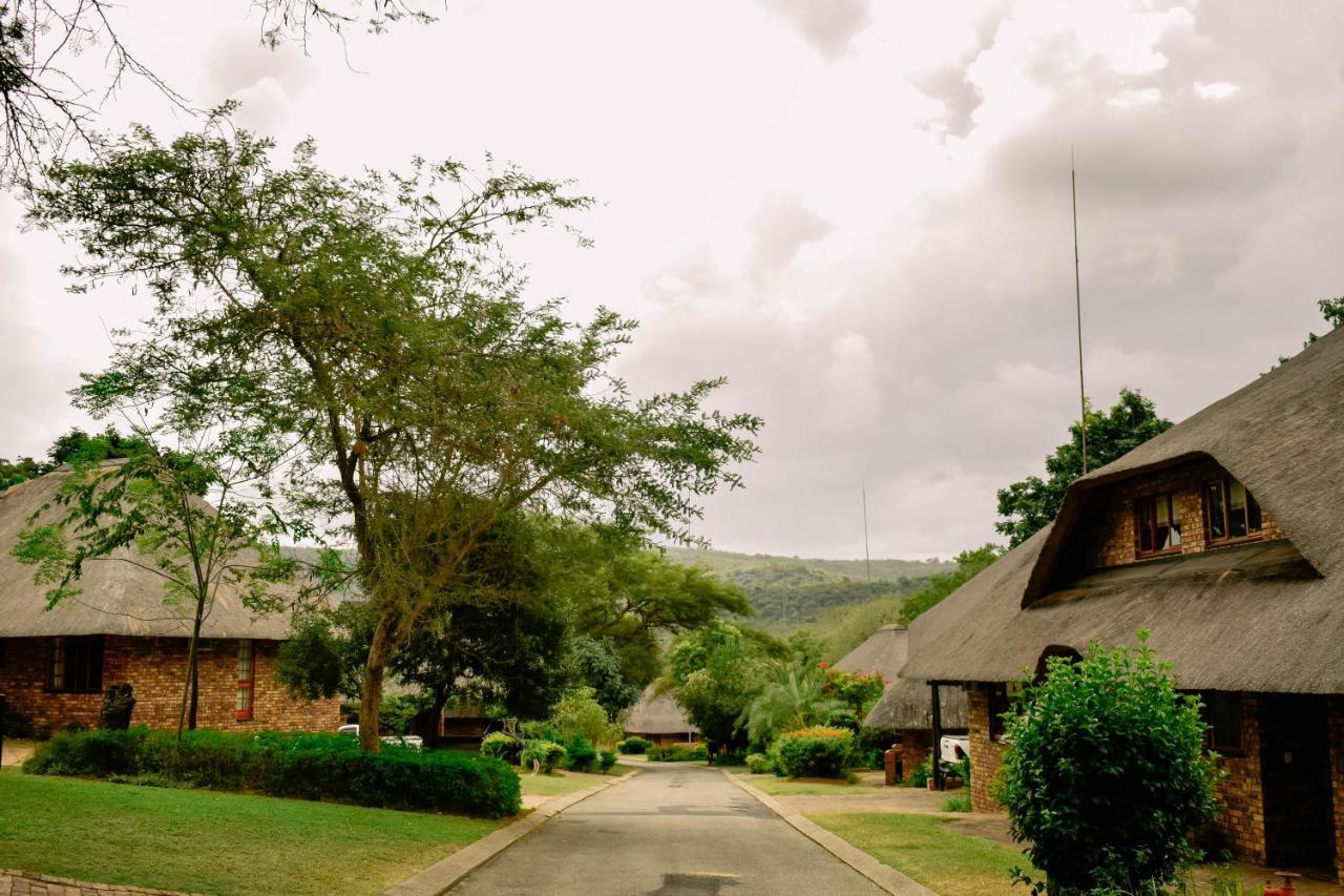 Inyamatane Luxury Lodge Hazyview Exteriör bild